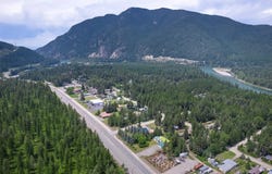 8786 Us Highway 2 E, Hungry Horse, MT 59919