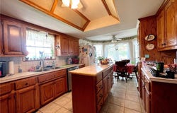 465787 E 1082 RD, Sallisaw, OK 74955