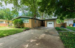 755 S Riverview Ave, Derby, KS 67037