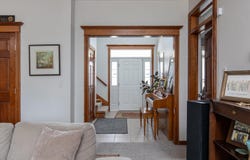 180 EAST RIVER Drive, DE PERE, WI 54115