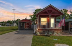 828 E Mango Way, Rogers, AR 72756