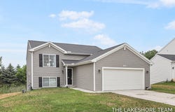 1238 Jayberry Drive, Holland, MI 49424