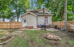 34 W Liberty Street, Quincy, MI 49082