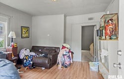 1715 CLAY Street, Springfield, IL 62703