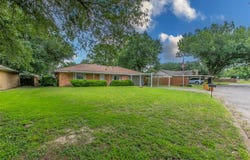 1002 Briarwood Street, Mexia, TX 76667