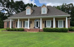 207 Wisteria Court, Flowood, MS 39232