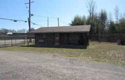 1611 W BROADWAY Street, Morrilton, AR 72110