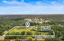104 Mcclellan Street, Hillsdale, MI 49242