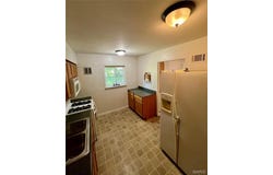 8314 Buddie Drive, Hazelwood, MO 63042