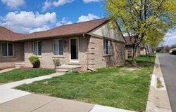 26811 VILLA CALABRESE, Warren, MI 48091