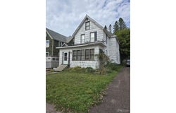 117 S Iroquois, Laurium, MI 49913