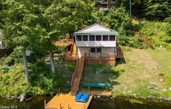 119 N Copeland Pond Way, Fort Ann, NY 12827