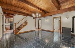 6 Cheryl Court, East Lyme, CT 06357