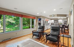 N10w27394 Rolling Ridge Dr, Waukesha, WI 53188