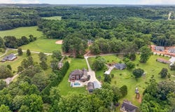 4728 E Reed Road, Gainesville, GA 30507