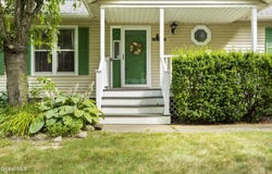 67 Victoria Way, Albany, NY 12209