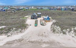 3030, 3034 & 3038 On The Beach, Port Aransas, TX 78373