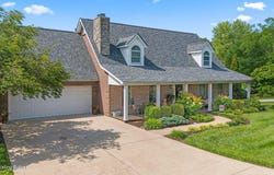 1119 Skyview Dr, Carrollton, KY 41008