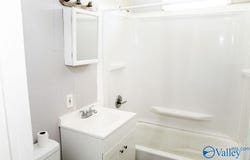 805 Main Street E, Hartselle, AL 35640