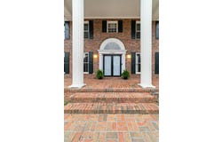 1560 NW Lee Boulevard, Orangeburg, SC 29118
