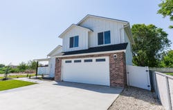 2116 Oxon St, Caldwell, ID 83605