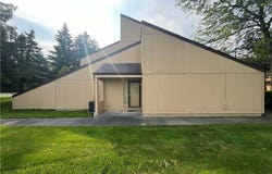 1434 Loop Road, Kent, OH 44240
