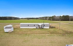 608 S Pine St, Johnsonville, SC 29555