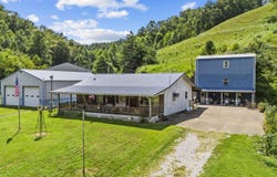 1552 Coffee Creek, West Liberty, KY 41472