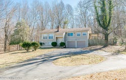585 Foley Rd, Shepherdsville, KY 40165