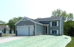 558 Swan River Drive, Benton Harbor, MI 49022