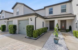 1537 WYNFORD Circle, TAVARES, FL 32778