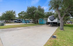 1402 W Corpus Christi St, ROCKPORT, TX 78382