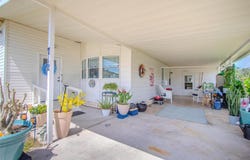 712 CARRIAGE LANE, LEESBURG, FL 34748