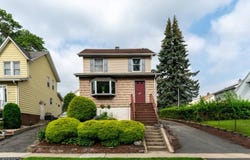 638 Lillian Ter, Union Twp., NJ 07083-9045
