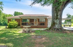 2410 Hall Station, Adairsville, GA 30103