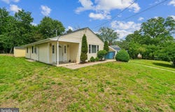 1604 ERSKINE STREET, HYATTSVILLE, MD 20783