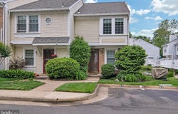 3331 LAKESIDE VIEW DRIVE, FALLS CHURCH, VA 22041