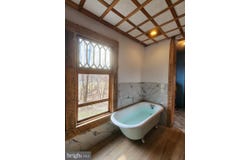 207 W SYCAMORE STREET, SNOW SHOE, PA 16874