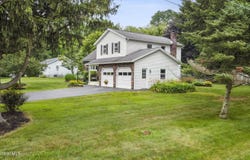 6458 Vosburgh Road, Guilderland, NY 12009