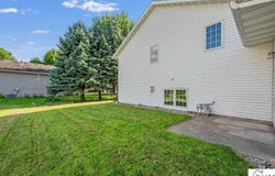 19 La Mar Court, North Mankato, MN 56003