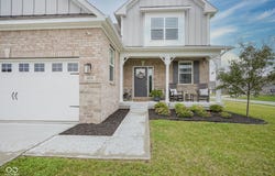 1634 Pelham Drive, Greenwood, IN 46143
