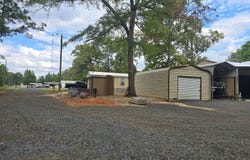 35 Holiday Ln, Many, LA 71449
