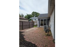 793 Park Avenue, Amherst, OH 44001