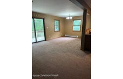 144 Lotus Drive, Scotrun, PA 18355