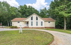 813 Edisto Lake Road, Wagener, SC 29164