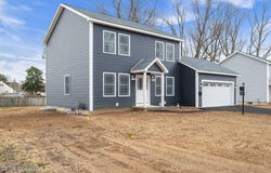 2024 Parklawn Avenue, Rotterdam, NY 12306