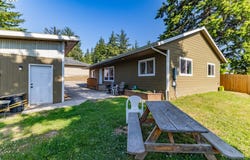 2579 PONY CREEK RD, North Bend, OR 97459