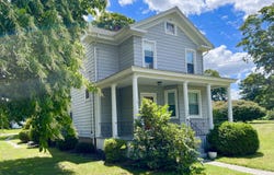 390 Butternut Street, Middletown, CT 06457