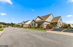 201 HONEYCROFT Boulevard, COCHRANVILLE, PA 19330