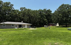 1879 Sawmill Road, Elkland, MO 65644